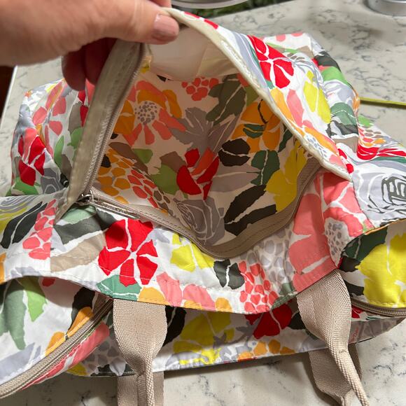 LeSportsac Tote Weekender Travel Bag Tan Straps White Multicolor Floral 18x13x7 - Picture 14 of 16